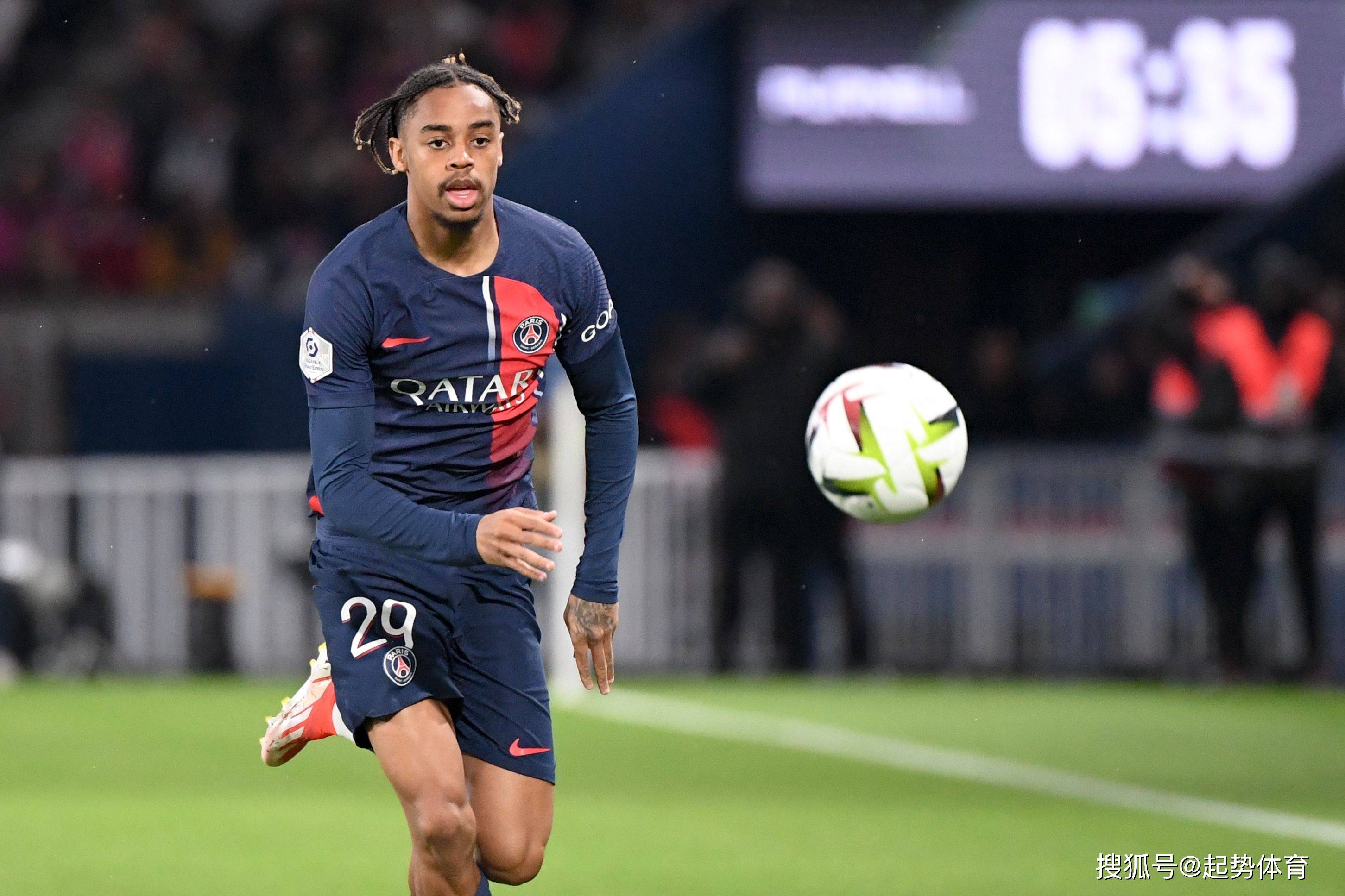 关于法甲激烈竞争，精彩进球、关键扑救成赛事亮点的信息