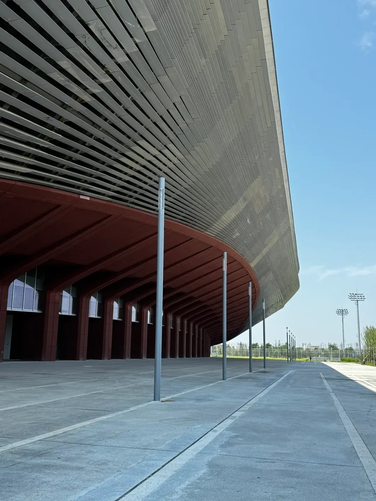 关于“足球+旅游”新业态在全国多个城市落地，打造运动旅游新高地的信息