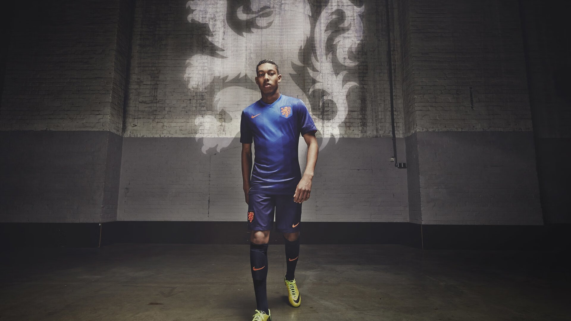 “德甲领头羊状态火热,争夺冠军进入白热化”,德甲收官