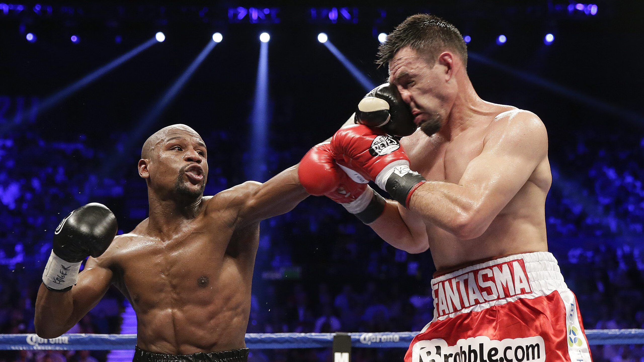 沙尔克球员努力奋战,最终战胜强敌,沙尔克出来的球星