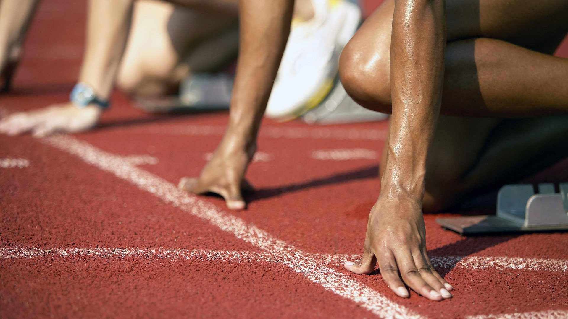 王牌队主场表现强势，王牌队伍